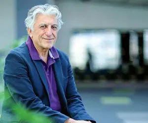 کرونا به جان رضا کیانیان نشست!