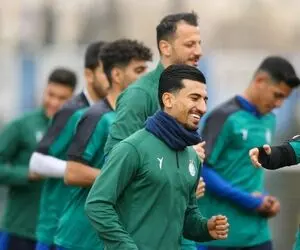 دو فوق ستاره، ملی پوش استقلال را نیمکت نشین کردند!