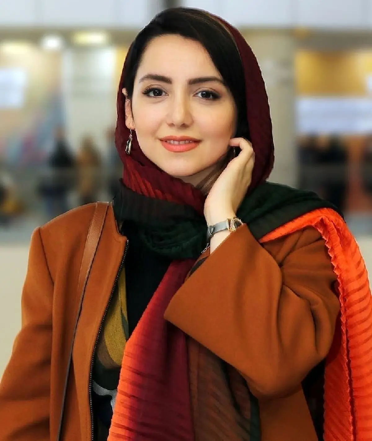 نازنین بیاتی