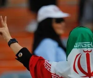 (ویدئو) ممانعت از ورود زنان به ورزشگاه امام رضا (ع)