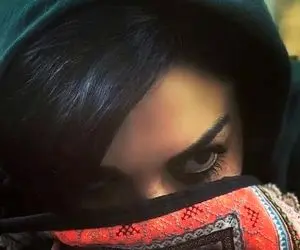 واکنش سارا خوئینی ها به استوری کشف حجاب