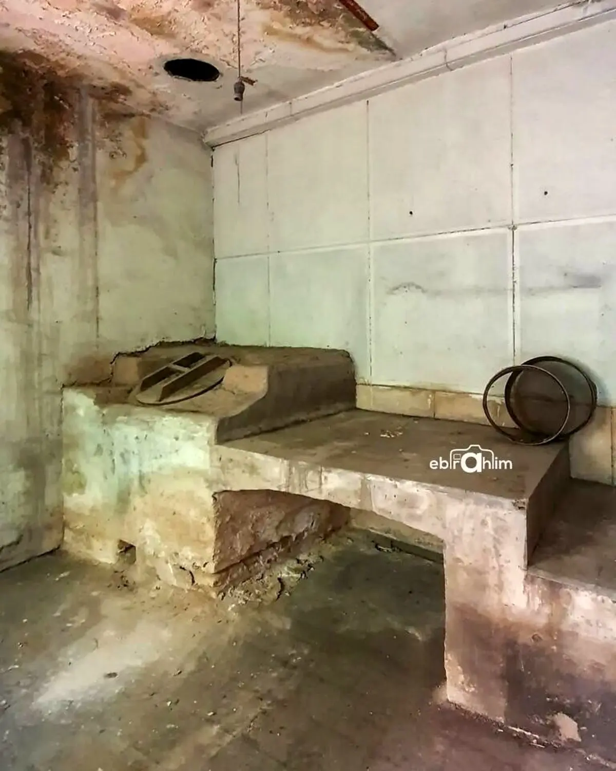 515