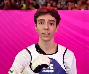 حاجی‌موسایی با شکست قهرمان جهان به فینال رسید