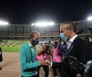 یحیی گل محمدی فصل بعد روی نیمکت سپاهان؟