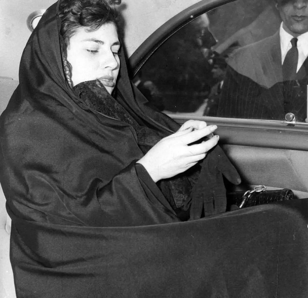 شهناز پهلوی حجاب