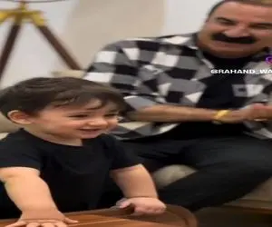 آواز محلی؛ بابابزرگ بچه فسقلی براش کردی خوند وروجک یه ذوقی کرد قند تو دلت آب میشه