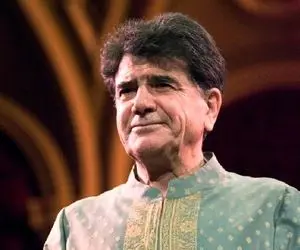 آواز اصیل؛ استاد محمدرضا شجریان انقدر با عشق این آهنگ رو خوند که همه مست و مدهوش شدن