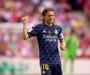 اسطوره یک فصل دیگر در رئال مادرید می ماند؟