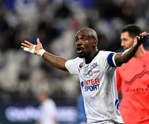 استقلال پیگیر حضور ستاره خارجی اش در تهران