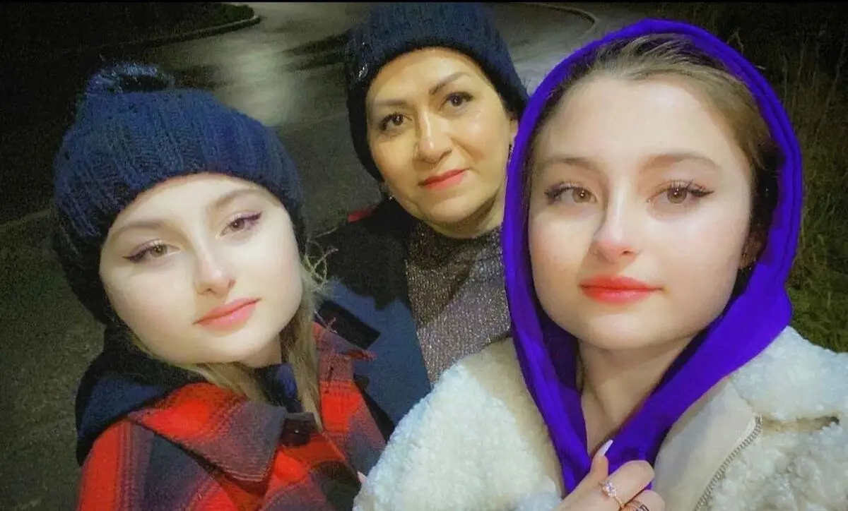 سارا و نیکا