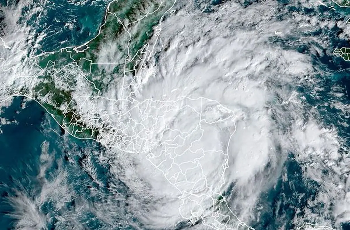 0_WEATHER-HURRICANE-CENTRAM