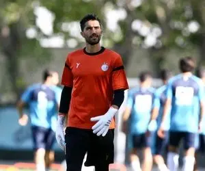 اخباری، مظاهری یا پورحمیدی؛ کدام ستاره جانشین کاپیتان استقلال می شود؟