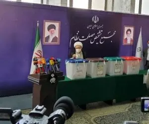 آملی لاریجانی رأی خود را به صندوق انداخت