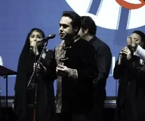 آواز وطن پرستانه؛ وحید تاج بعد از کلی ممنوع الکاری ای ایران خوند همه کیف کردن