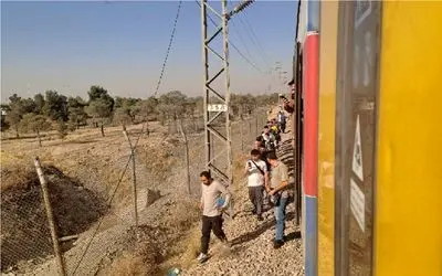 اختلال در خط ۵ مترو کرج به دلیل نقص فنی