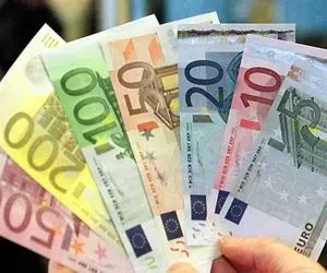 قیمت دلارو یورو در صرافی ملی امروز سه شنبه 24 فروردین 1400