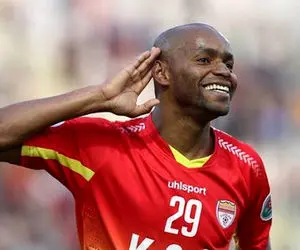 شیمبا نشد؛ استقلال به سراغ یک مهاجم خارجی دیگر رفت