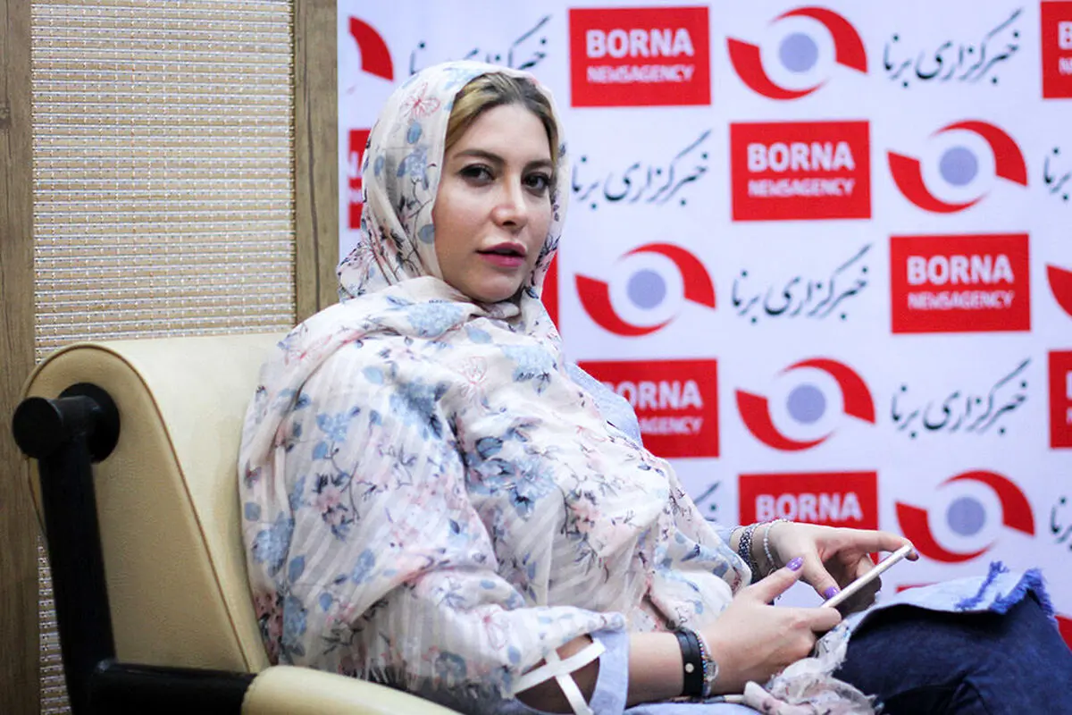 حضور+فریبا+نادری+در+خبرگزاری+برنا