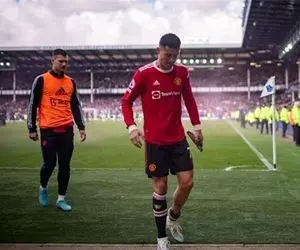 حرکت زشت رونالدو پس از باخت منچستر!