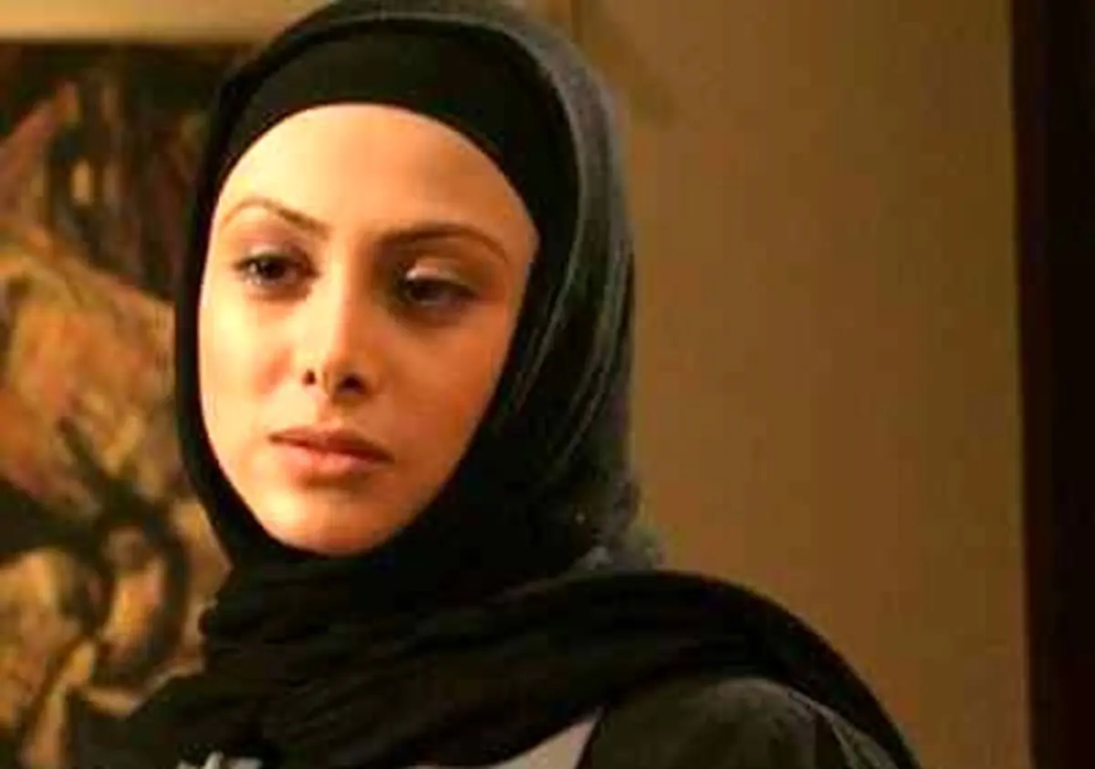 آزاده صمدی