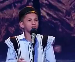 آواز اصیل؛ پسر بچه تو عصر جدید اصالت شهرشو کوبید صورت همه بس که خوب خوند باریکلا