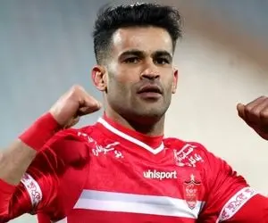 مهاجم پرسپولیس با مسئولیت خودش به تمرینات بر میگردد!