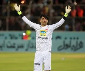 (عکس) حرکت عجیب بیرانوند پس از باز شدن دروازه اش به دست یک استقلالی!