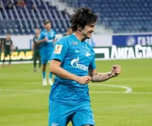 مورینیو به دنبال جذب سردار آزمون