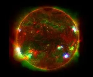 (عکس) تصویری از خورشید که تاکنون ندیده‌اید 