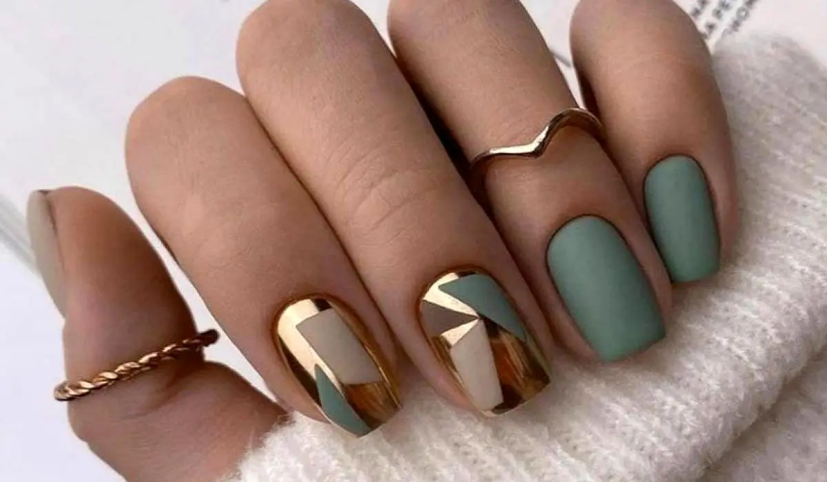 Untitled-1-Recovered2