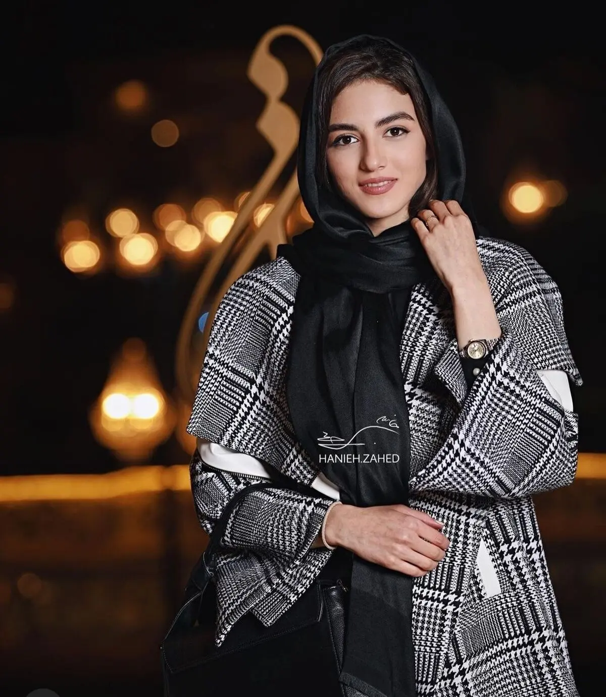 پردیس پورعابدینی