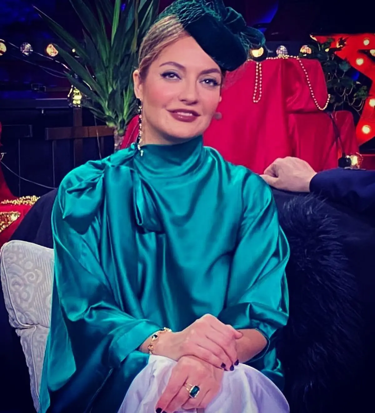 mahnaz_afshar_1611487576