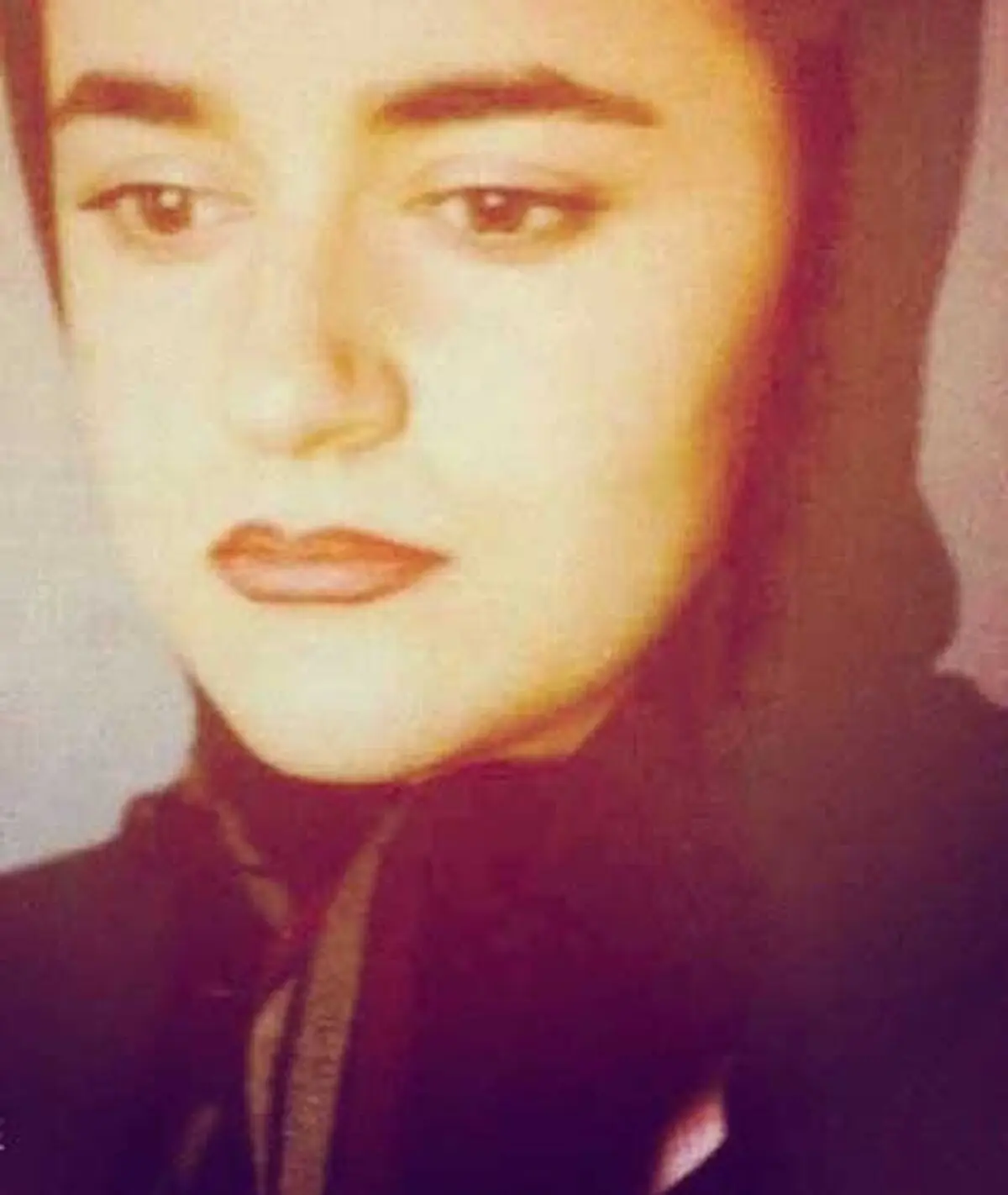 نعیمه نظام دوست در سن نوجوانی