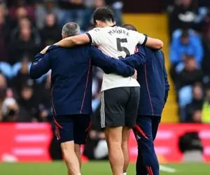 دوری چند هفته ای مدافع منچستریونایتد از میادین