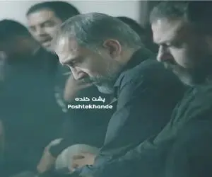 سوتی خندان؛ این آقا فاتحه المع الصلوات رو یچی میگه مجلس گریه و‌ خنده قاطی میکنه