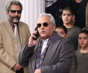 حرکت معنادار مهران مدیری از خنده به تلخند
