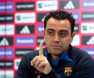 ژاوی در بارسا می ماند؟