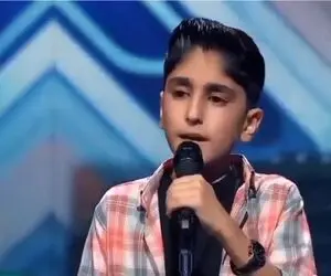 آواز احساسی؛ نیم وجبی گفتم ببینمش مگرم درد اشتیاق میخونه تحریر میزنه در حد خود شجریان