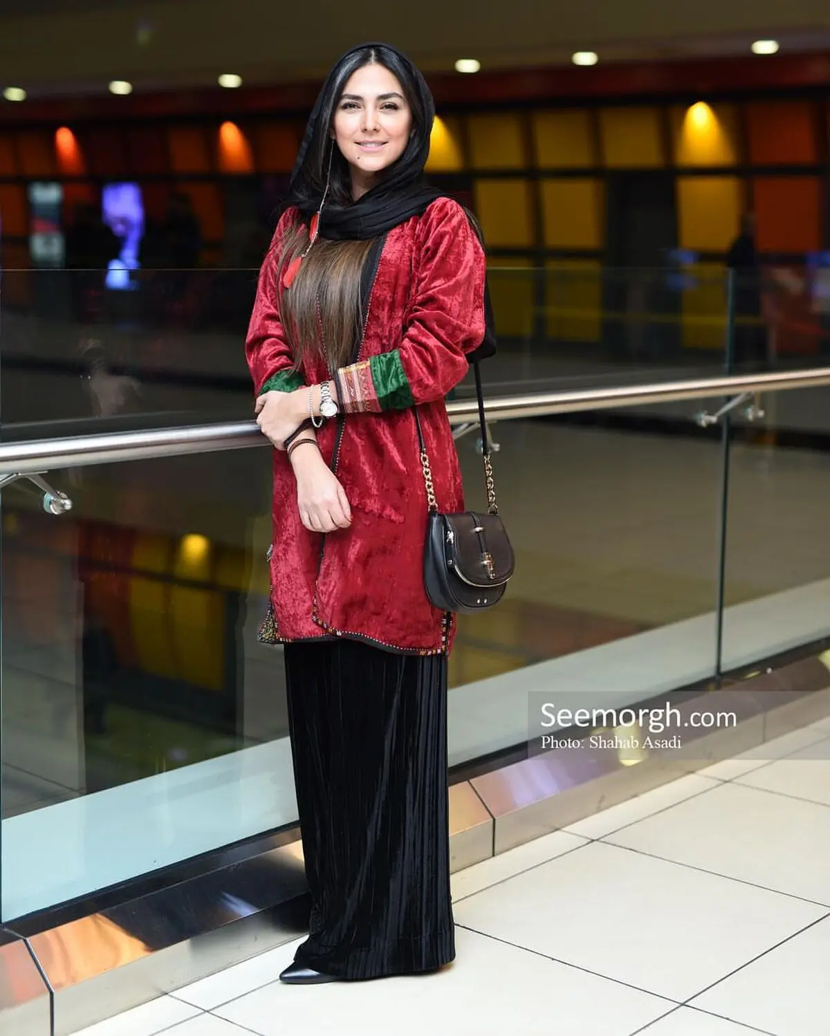 hoda_zeinolabedin_1550483089_2