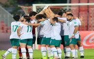بازیکنان تیم ملی عراق شروع به کری خوانی کردند