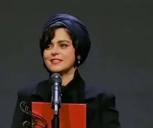 بشنوید سرود معروف برای ایران را از  زبان غزل شاکری که عِرق ملی را در وجود زنده میکند
