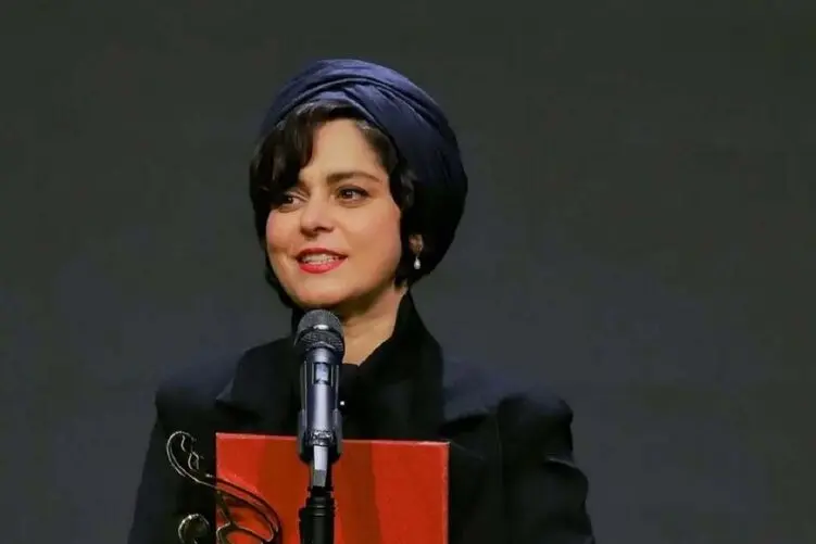 بشنوید سرود معروف برای ایران را از  زبان غزل شاکری که عِرق ملی را در وجود زنده میکند